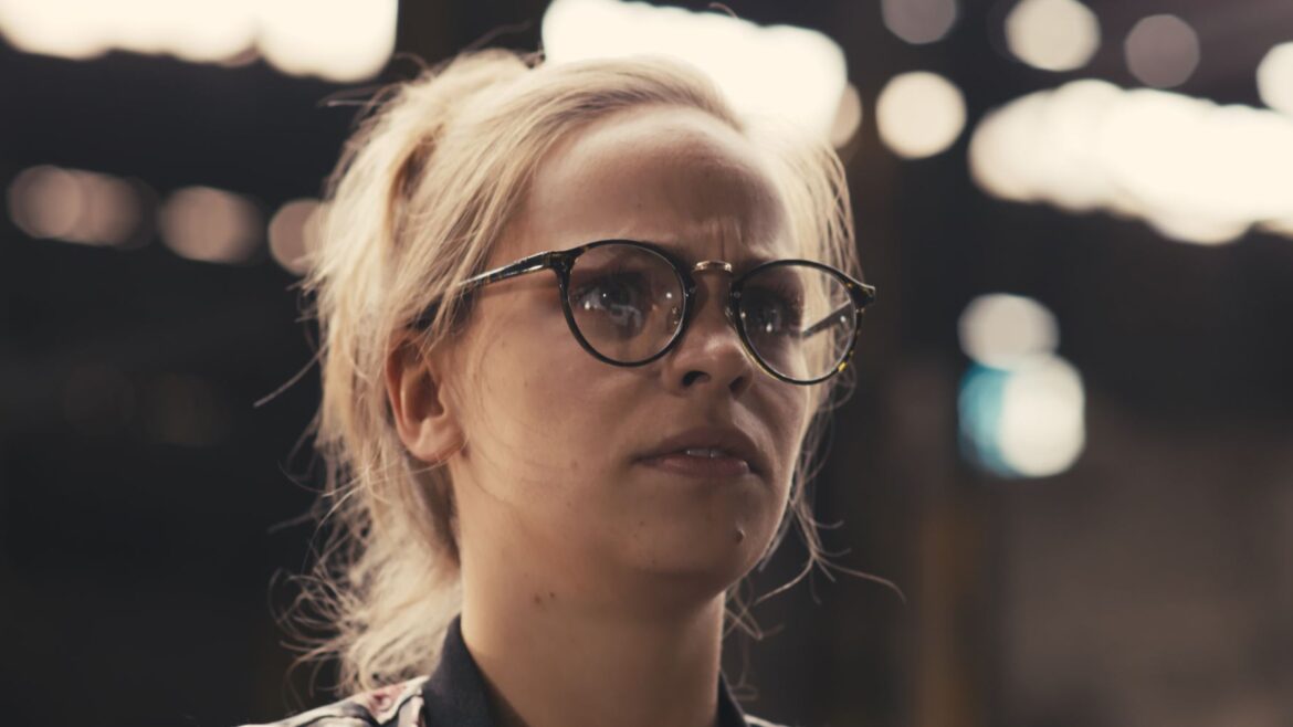 Valerie als Kimi